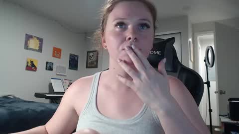 Snapshot of gingervial chatting on October 9, 3:26 am gingervial online show from October 9, 3:26 am