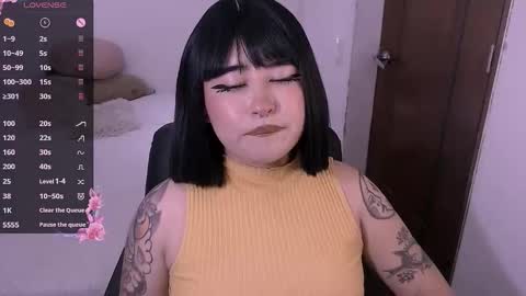 Snapshot of ginmeowuwu chatting on November 12, 9:58 pm ginmeowuwu online show from November 12, 9:58 pm