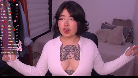 ginmeowuwu online show from March 16, 6:23 pm