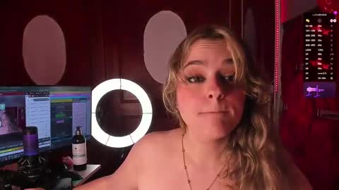 Snapshot of ginnagrace chatting on February 9, 7:30 pm Ginna online show from February 9, 7:30 pm