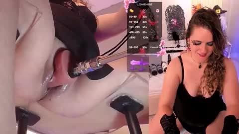 Snapshot of ginnagrace chatting on October 21, 1:34 pm Ginna online show from October 21, 1:34 pm