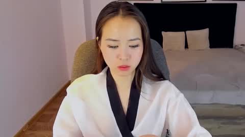 Snapshot of ginnycherry chatting on January 23, 8:45 pm Ginny online show from January 23, 8:45 pm