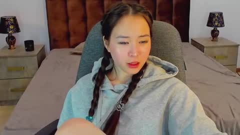 Snapshot of ginnycherry chatting on January 26, 10:24 pm Ginny online show from January 26, 10:24 pm