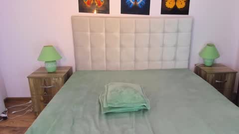 Snapshot of ginnycherry chatting on January 30, 4:45 pm Ginny online show from January 30, 4:45 pm