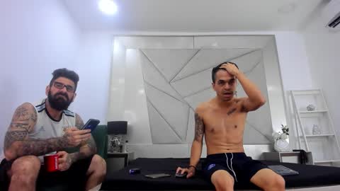 gio_lorenz online show from September 12, 12:27 pm