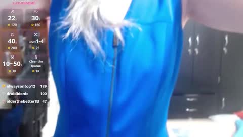 Snapshot of giorgia_xue53 chatting on October 3, 5:59 am Mary online show from October 3, 5:59 am