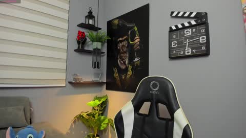 Snapshot of giorgio_leone2 chatting on January 12, 3:17 am Giorgio leone online show from January 12, 3:17 am