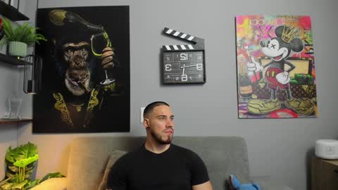 Snapshot of giorgio_leone2 chatting on February 3, 2:47 am Giorgio leone online show from February 3, 2:47 am