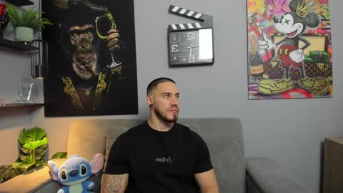 Snapshot of giorgio_leone2 chatting on February 6, 4:10 am Giorgio leone online show from February 6, 4:10 am