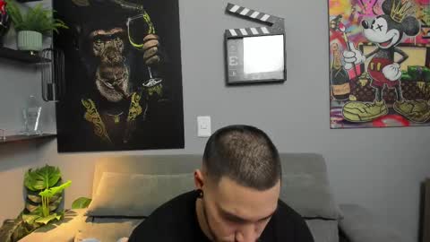 Snapshot of giorgio_leone2 chatting on February 17, 7:53 pm Giorgio leone online show from February 17, 7:53 pm