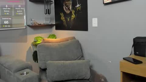 Snapshot of giorgio_leone2 chatting on October 25, 10:04 pm Giorgio leone online show from October 25, 10:04 pm