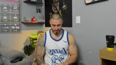 Snapshot of giorgio_leone2 chatting on December 14, 3:23 am Giorgio leone online show from December 14, 3:23 am