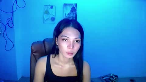 Snapshot of girl4u_aieshaxoxo chatting on November 22, 9:36 pm Aisha online show from November 22, 9:36 pm