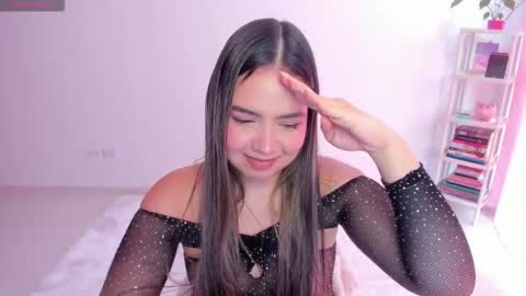 Alana online show from November 14, 7:45 pm