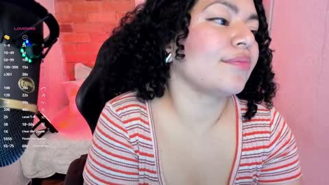 Snapshot of girl_inline chatting on February 11, 1:52 am girl_inline online show from February 11, 1:52 am