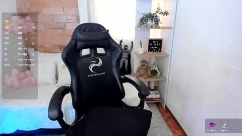 Snapshot of girl_inline chatting on February 16, 6:10 pm girl_inline online show from February 16, 6:10 pm