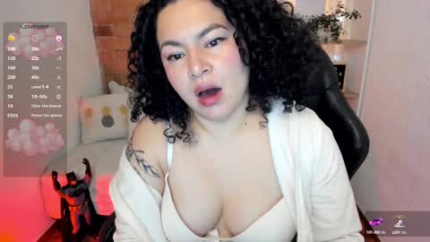 Snapshot of girl_inline chatting on February 18, 10:25 pm girl_inline online show from February 18, 10:25 pm