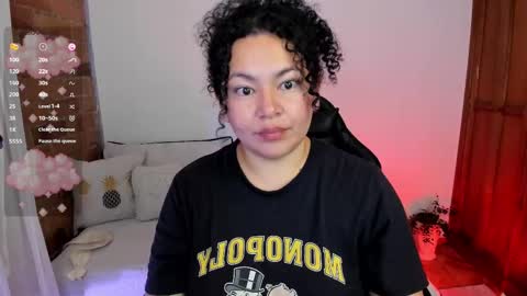 Snapshot of girl_inline chatting on February 26, 3:10 am girl_inline online show from February 26, 3:10 am