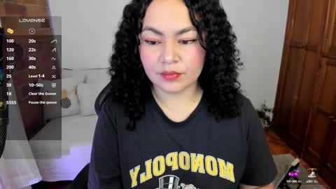 Snapshot of girl_inline chatting on February 26, 11:04 pm girl_inline online show from February 26, 11:04 pm