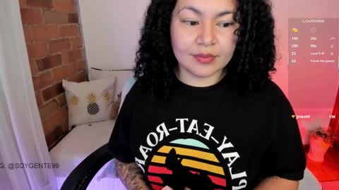 Snapshot of girl_inline chatting on March 5, 10:54 pm girl_inline online show from March 5, 10:54 pm