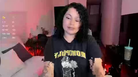 Snapshot of girl_inline chatting on September 25, 1:31 am girl_inline online show from September 25, 1:31 am