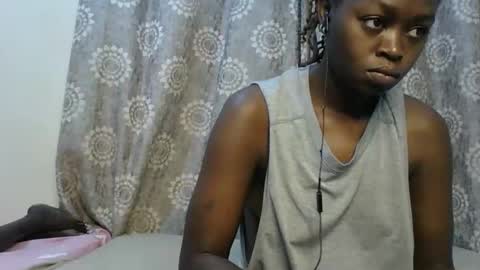 Snapshot of girlnextdoor60 chatting on November 11, 5:18 am Sexy online show from November 11, 5:18 am