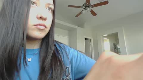 Snapshot of girlnextdoor702 chatting on December 13, 8:47 pm Jasmine online show from December 13, 8:47 pm