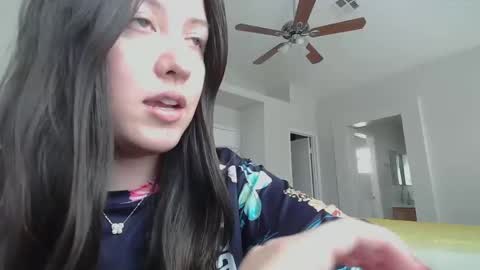 Snapshot of girlnextdoor702 chatting on January 30, 6:21 pm Jasmine online show from January 30, 6:21 pm