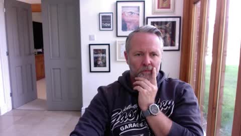 girlsandbikes online show from October 27, 12:42 pm