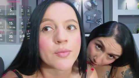 Violeta y Samantha online show from April 20, 9:16 pm