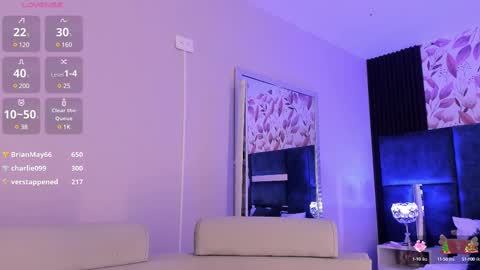     online show from March 1, 3:49 pm