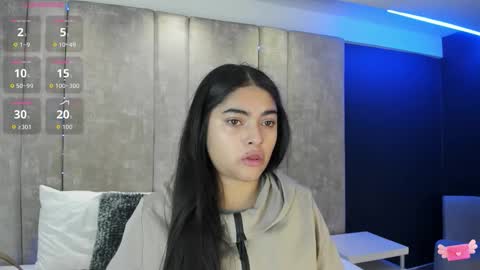     online show from September 26, 9:13 am