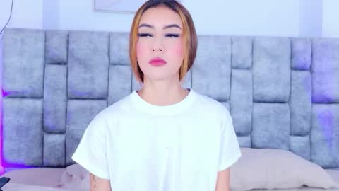 giselleclair online show from February 12, 8:48 pm