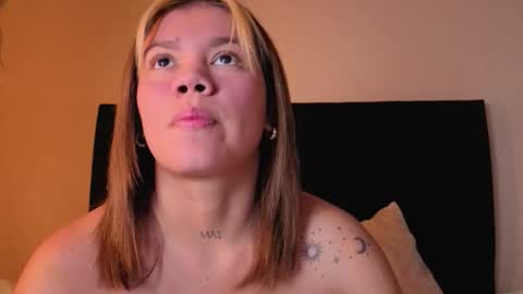 Gissel angel online show from December 18, 8:59 pm