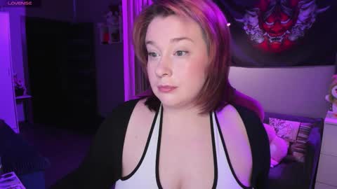 Snapshot of gitera_ chatting on October 26, 6:47 pm AlexaMillis online show from October 26, 6:47 pm