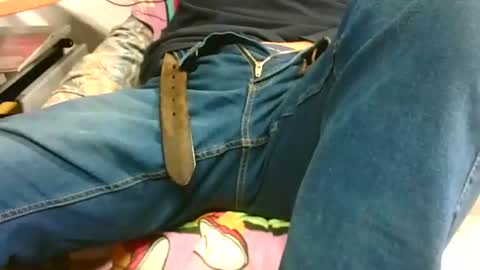 Snapshot of giulio__35 chatting on November 21, 4:49 pm giulio__35 online show from November 21, 4:49 pm