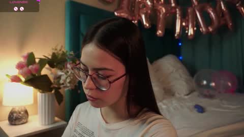 Agness online show from February 20, 3:01 pm