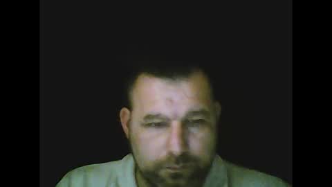 Snapshot of gjleeke chatting on February 16, 9:48 pm guzz online show from February 16, 9:48 pm