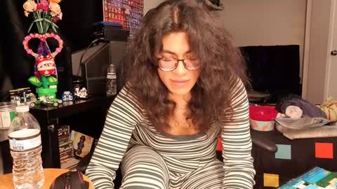 Snapshot of glaceon9 chatting on February 6, 10:26 am glaceon9 online show from February 6, 10:26 am