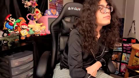 Snapshot of glaceon9 chatting on November 4, 5:12 pm glaceon9 online show from November 4, 5:12 pm