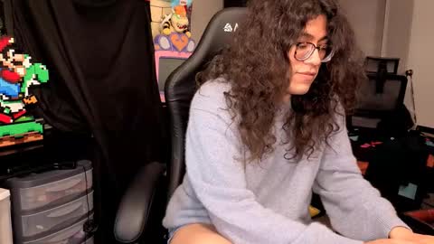 Snapshot of glaceon9 chatting on November 16, 4:07 am glaceon9 online show from November 16, 4:07 am