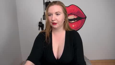 Nikki online show from October 18, 3:57 pm