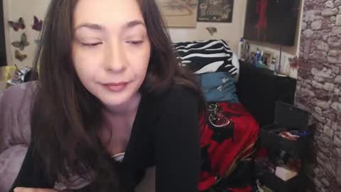 Glamourhottie online show from April 13, 7:58 am