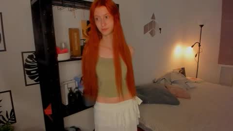 Snapshot of glassrift chatting on November 24, 9:25 pm Elice online show from November 24, 9:25 pm