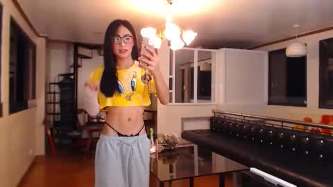 gleiahong online show from September 27, 12:10 pm