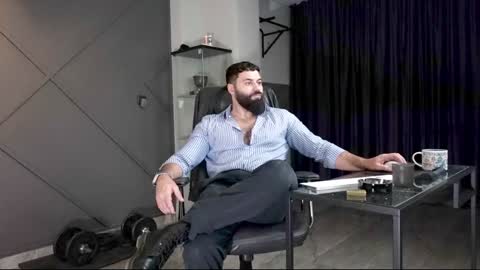 Matthew .. for short call me Matt online show from December 28, 2:43 am