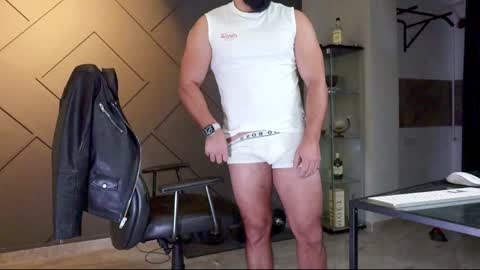 Matthew .. for short call me Matt online show from January 12, 4:10 am