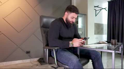 Matthew .. for short call me Matt online show from February 10, 10:53 am