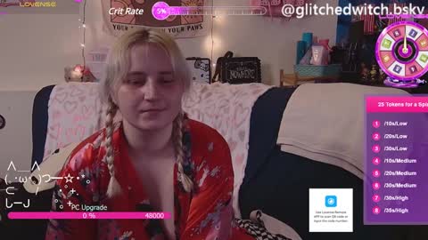 Glitch online show from January 29, 10:22 pm