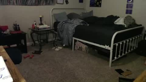 anna online show from January 17, 8:30 am